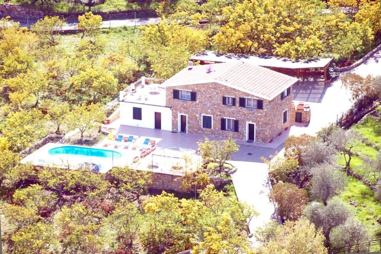 Agriturismo Le Mimose Империя Экстерьер фото